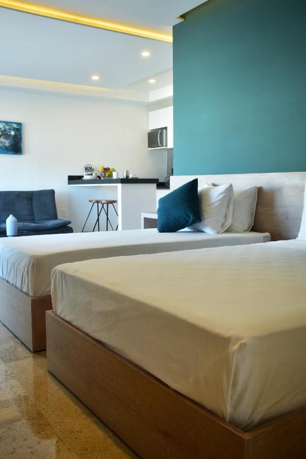 Rentas Vacacionales Torre Diez Playa del Carmen Esterno foto